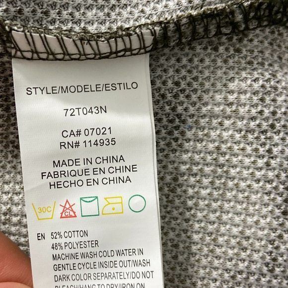 NWT RDI Green Camo Waffle Crew Neck Long Sleeve Cropped Shirt (XL) - Picture 7 of 8